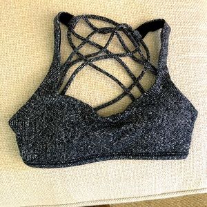 Lululemon Free to Be Sports Bra